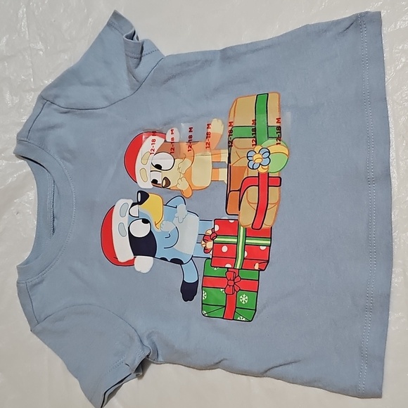 Old Navy Bluey™ 12-18 Months Unisex Holiday Graphic T-Shirt New - Picture 1 of 7